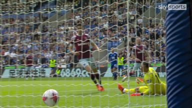 Barnes scores crucial opener for Leicester