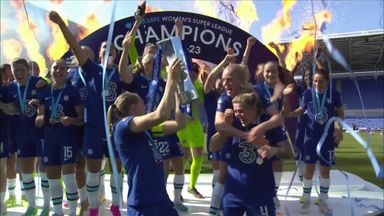 Chelsea crowned WSL Champions | Eriksson lifts trophy on farewell