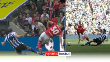 Barnsley's Phillips sent off at Wembley | Should it have been a red?