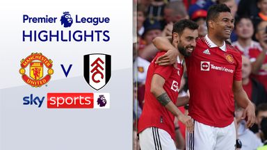 Mitrovic misses pen as Man Utd close with win