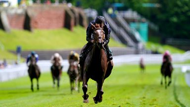 Gosden: No luck putting Moore off his Oaks favourite!