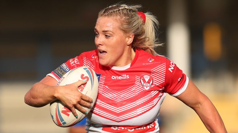 Picture by John Clifton/SWpix.com - 04/09/2022 - Rugby League - Betfred Womens Super League Semi Final - St Helens v Leeds Rhinos - Headingley Stadium, Leeds, England -
St Helens' Amy Hardcastle