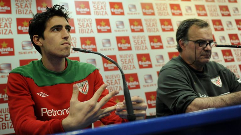 Andoni Iraola played under Marcelo Bielsa at Athletic Club Bilbao