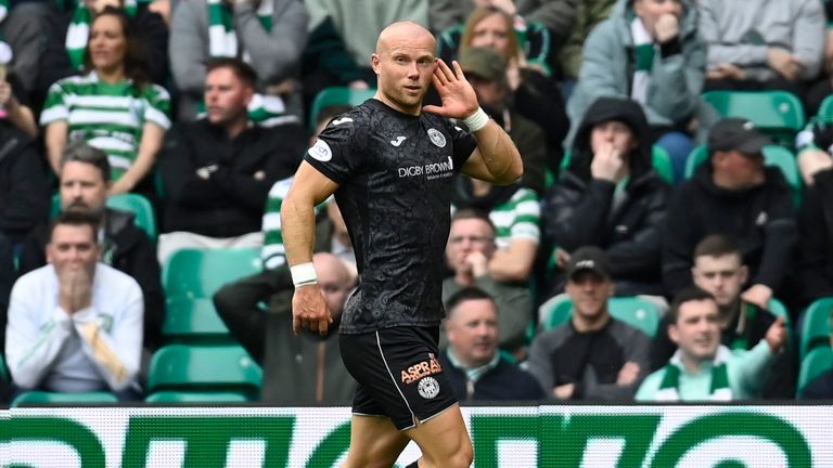 GLASGOW, SCOTLAND - MAY 20: St Mirren&#39;s Curtis Main celebrates after making it 2-1 during a cinch Premiership match between Celtic and St Mirren at Celtic Park, on May 20, 2023, in Glasgow, Scotland.  (Photo by Rob Casey / SNS Group)