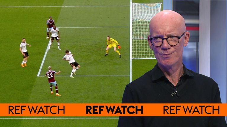 Dermot Gallagher takes a look at a potential handball by Manchester United's Victor Lindelof against West Ham on Ref Watch.