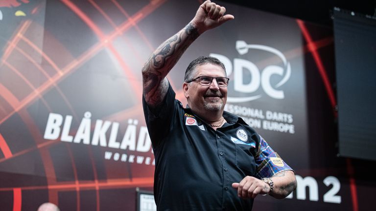 Gary Anderson ticks all the boxes to cause a surprise or two in Leicester
