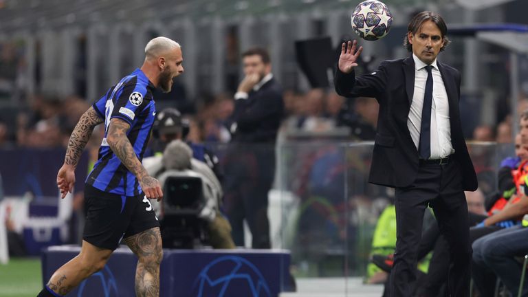 Simone Inzaghi (right) has won his last five cup finals as a manager for Inter Milan and Lazio