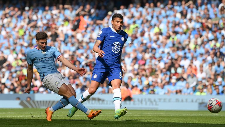 Julian Alvarez scores for Man City