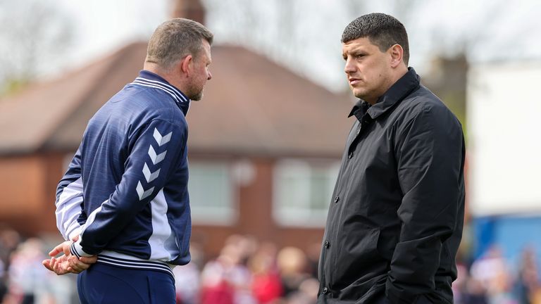 Picture by Alex Whitehead/SWpix.com - 10/04/2022 - Rugby League - Betfred Challenge Cup: Quarter-Final - Wakefield Trinity vs Wigan Warriors - Be Well Support Stadium, Wakefield, England - Wigan Head Coach Matt Peet speaks to Lee Briers.