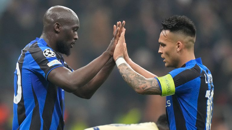 Inter Milan&#39;s Romelu Lukakuis hitting form at the right time alongside Lautaro Martinez