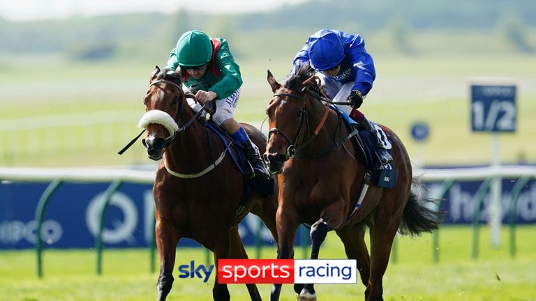 Mawj (right) and Tahiyra battle it out in the Qipco 1000 Guineas
