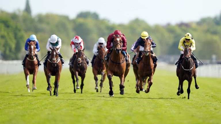 Soul Sister stretches away from her rivals at York