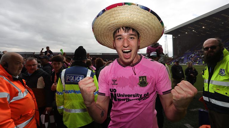 Kieron Bowie celebrates Northampton's promotion 