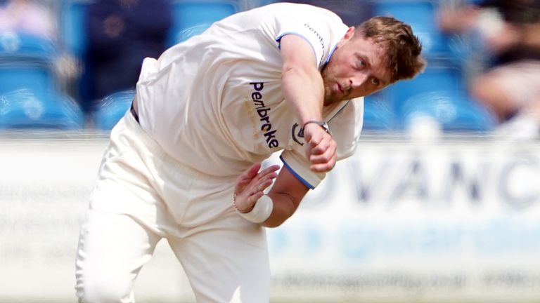 Ollie RObinson bowls for Sussex against Glamorgan