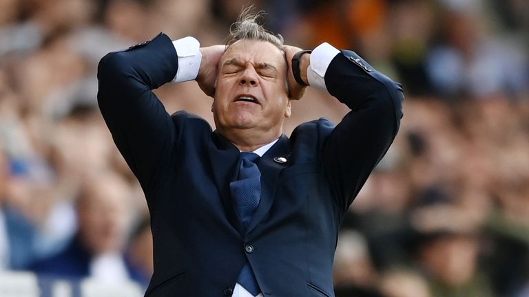 Sam Allardyce reacts after Leeds concede an early goal against Spurs