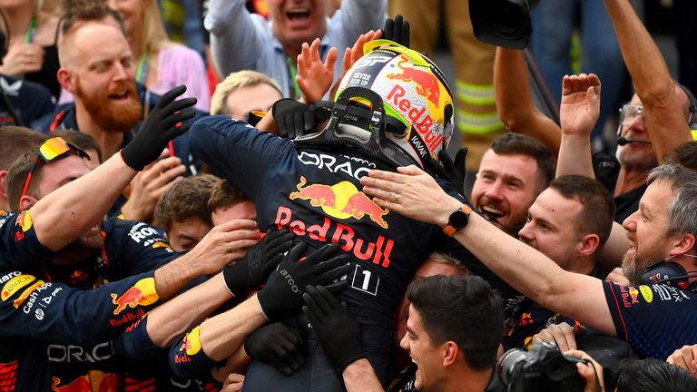Max Verstappen's former performance engineer Blake Hinsey breaks down how Red Bull will be looking to develop a World Championship car with Sergio Perez.