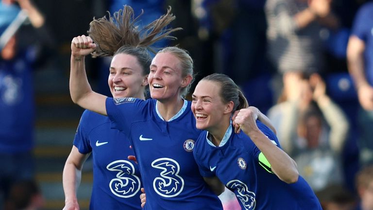 Sophie Ingle celebrates scoring for Chelsea vs Everton