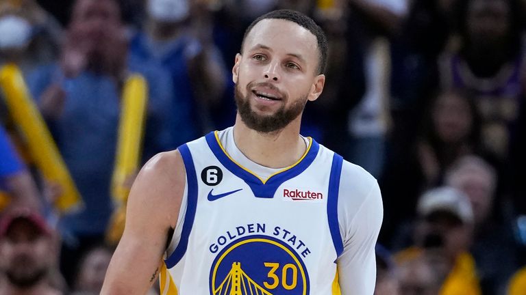 Golden State Warriors guard Stephen Curry walks up the court during Game 5 of second-round playoff series against the Los Angeles Lakers