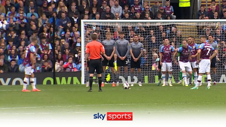 Scott Twine scores for Burnley