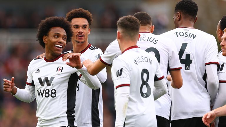 Willian celebrates scoring for Fulham vs Leicester