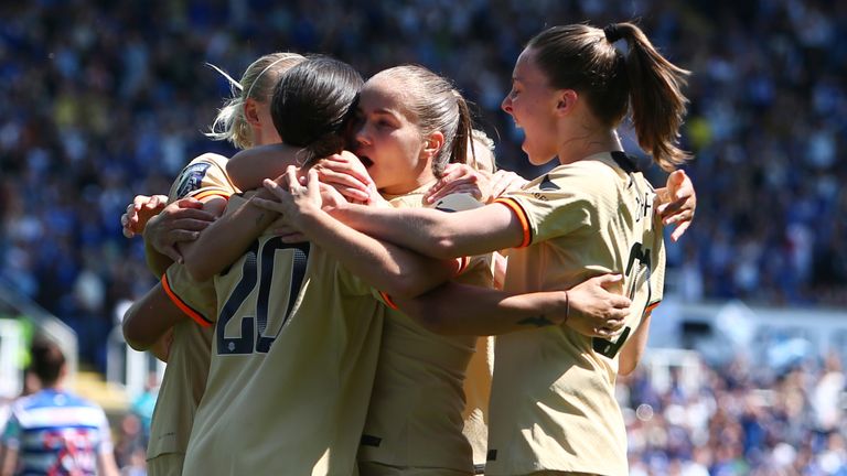 Chelsea players celebrate Sam Kerr's opening goal at Reading