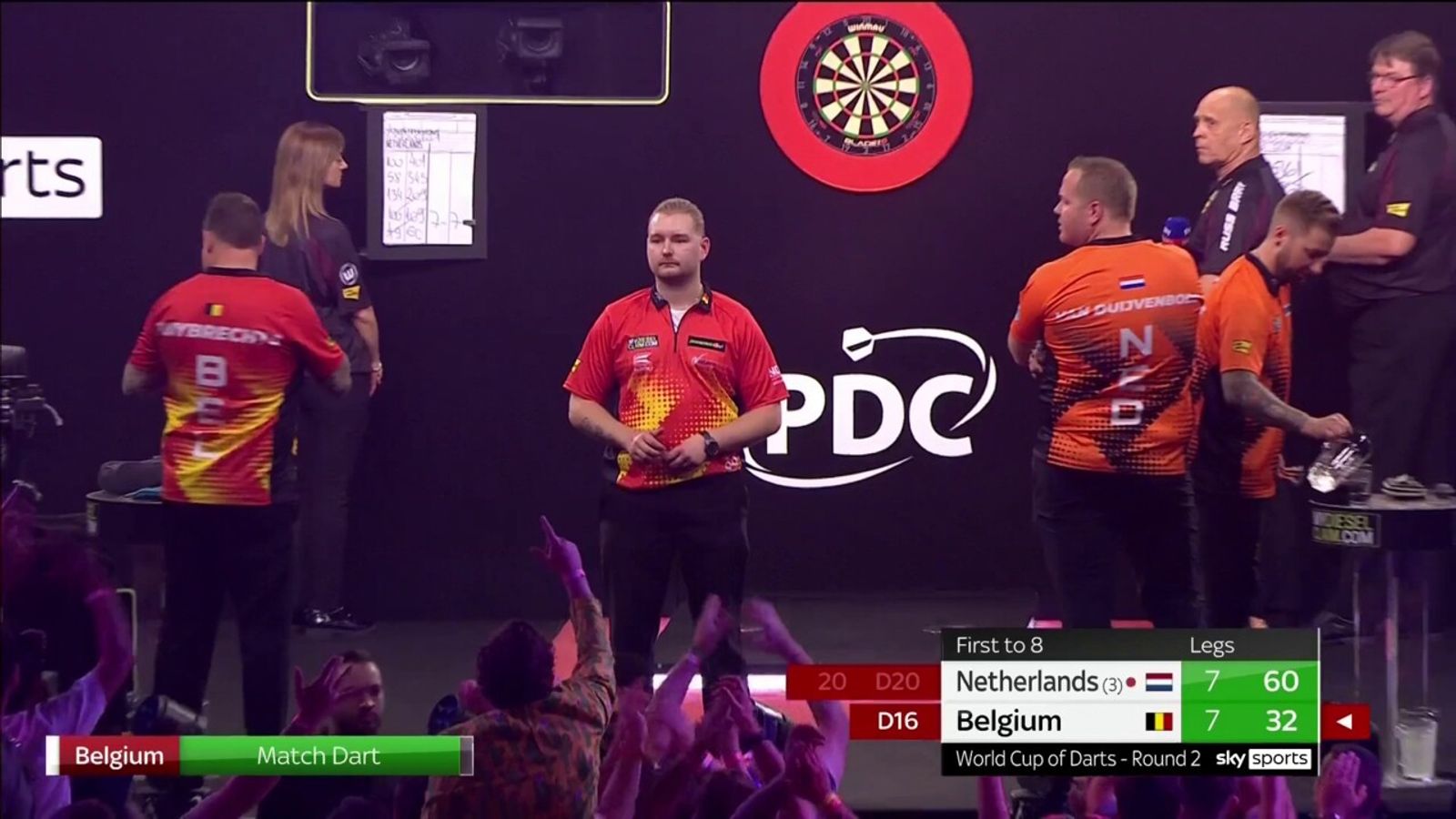 'Is this wise?' Dimitri Van den Bergh waits for silence before match