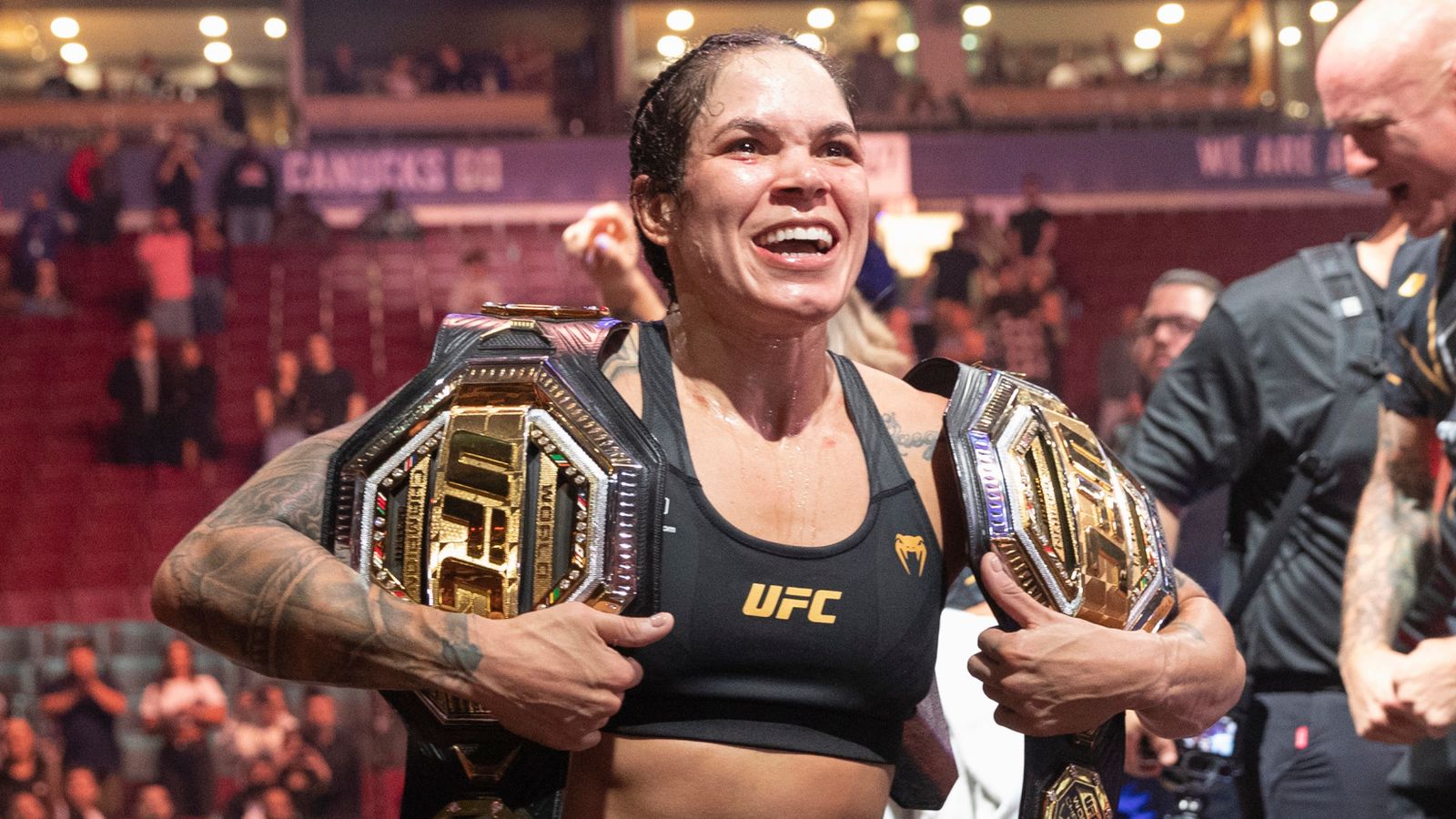 Amanda Nunes Announces Retirement After Defending Ufc Title With Unanimous Decision Win Over