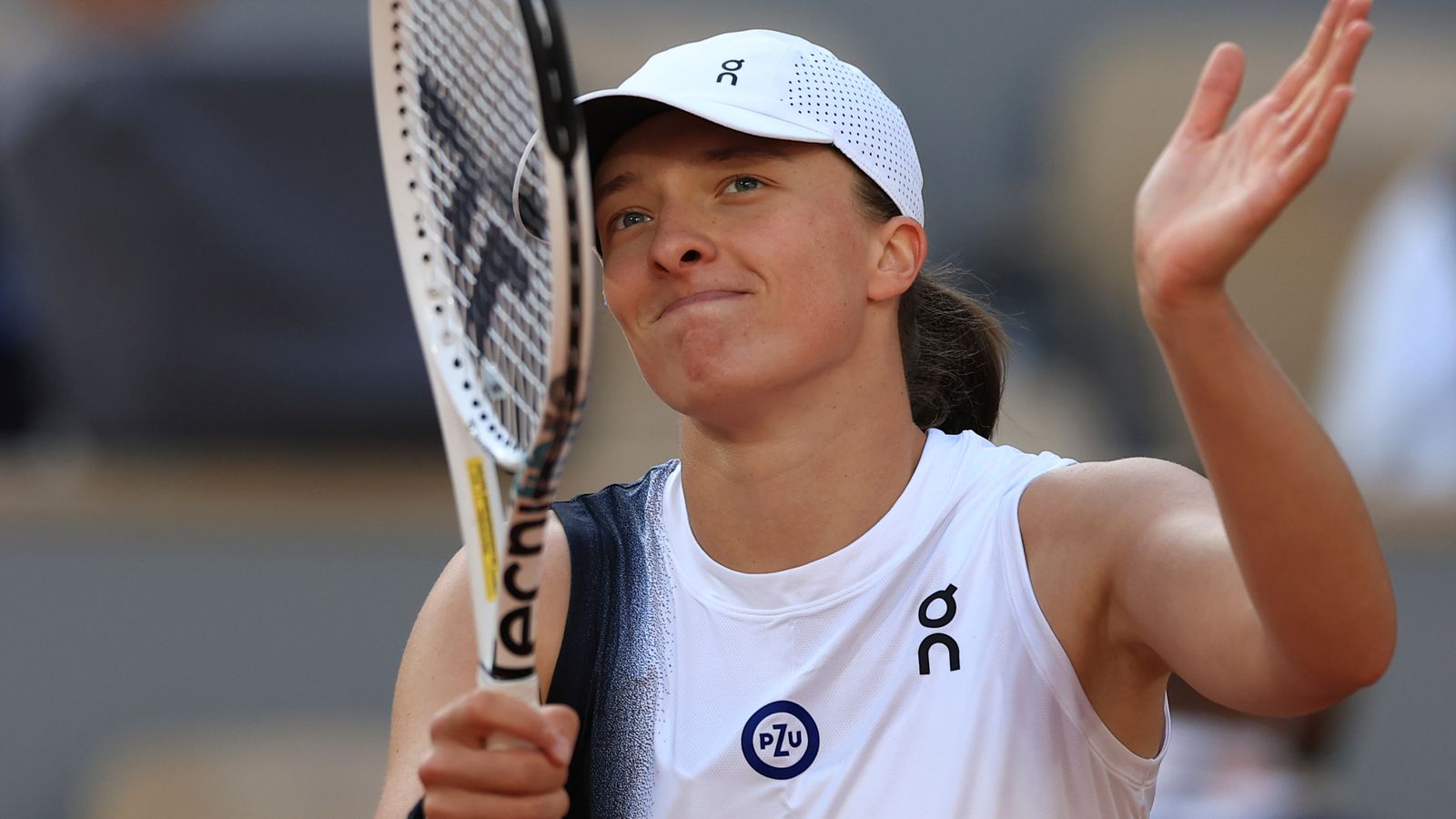 French Open: Iga Swiatek dishes out a double bagel while Coco Gauff