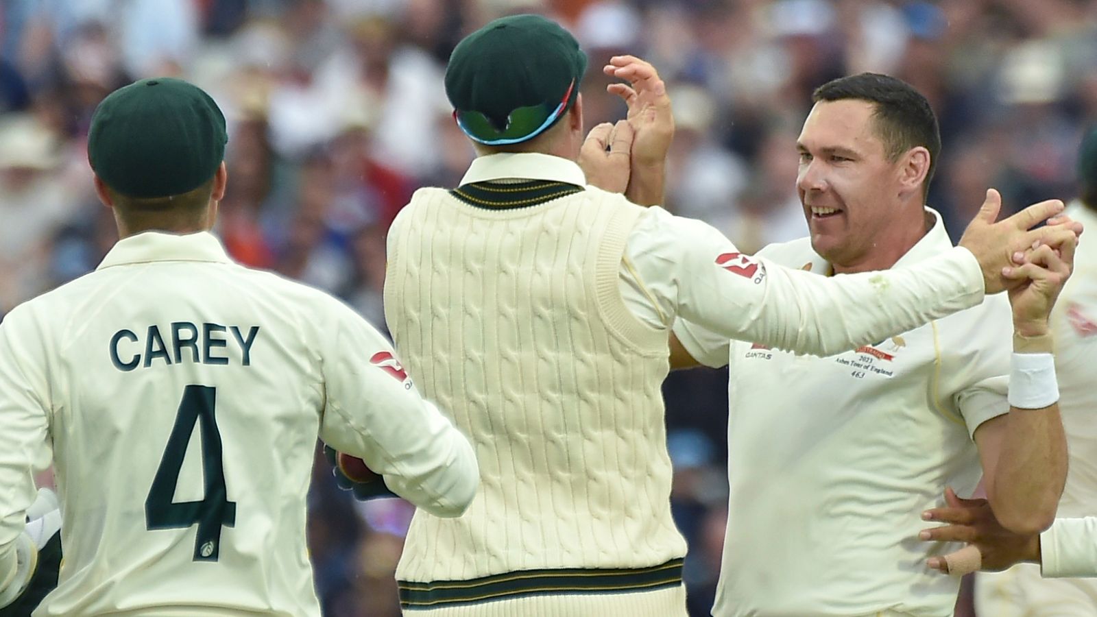 The Ashes: First England vs Australia Menguji keseimbangan saat para turis melepaskan bola di hari ketiga yang dilanda hujan |  Berita kriket