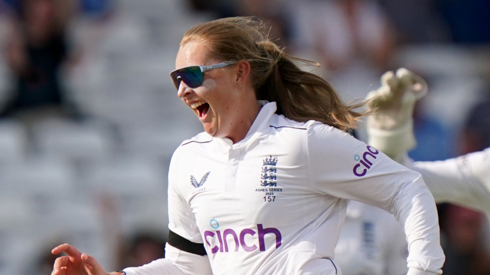 Cenizas de mujeres: Australia en la cima a pesar de la lucha inspirada por Sophie Ecclestone de Inglaterra en el primer día en Trent Bridge |  Noticias de críquet