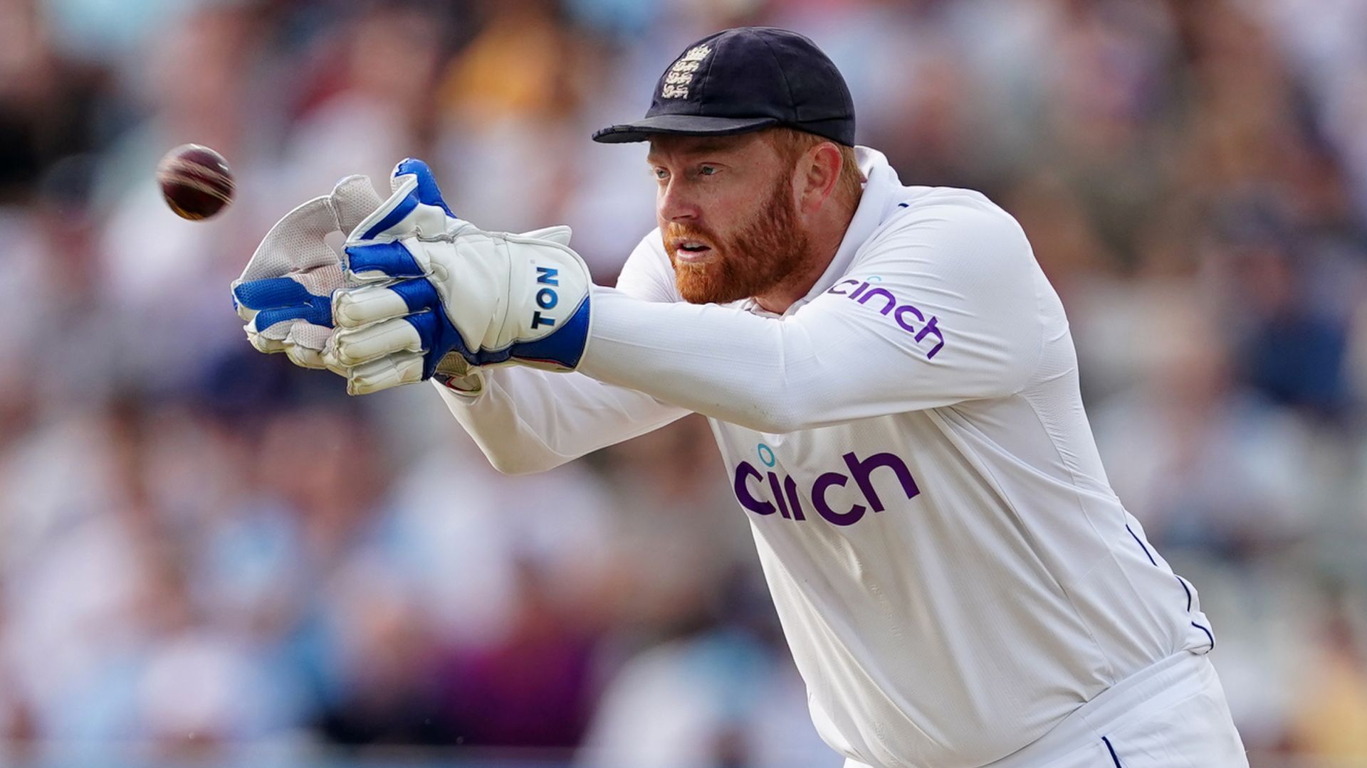 Bairstow or Foakes? England's wicketkeeper question reignites debate