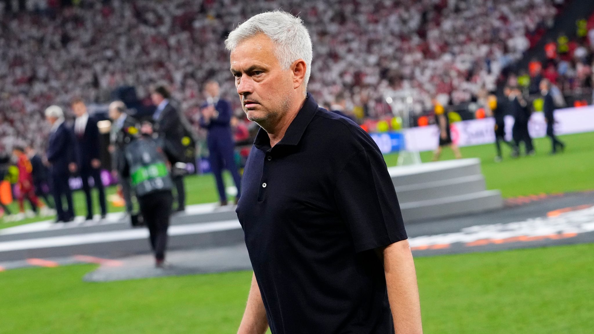 Jose Mourinho Reaction to AS Roma 4-1 Defeat by Genoa 