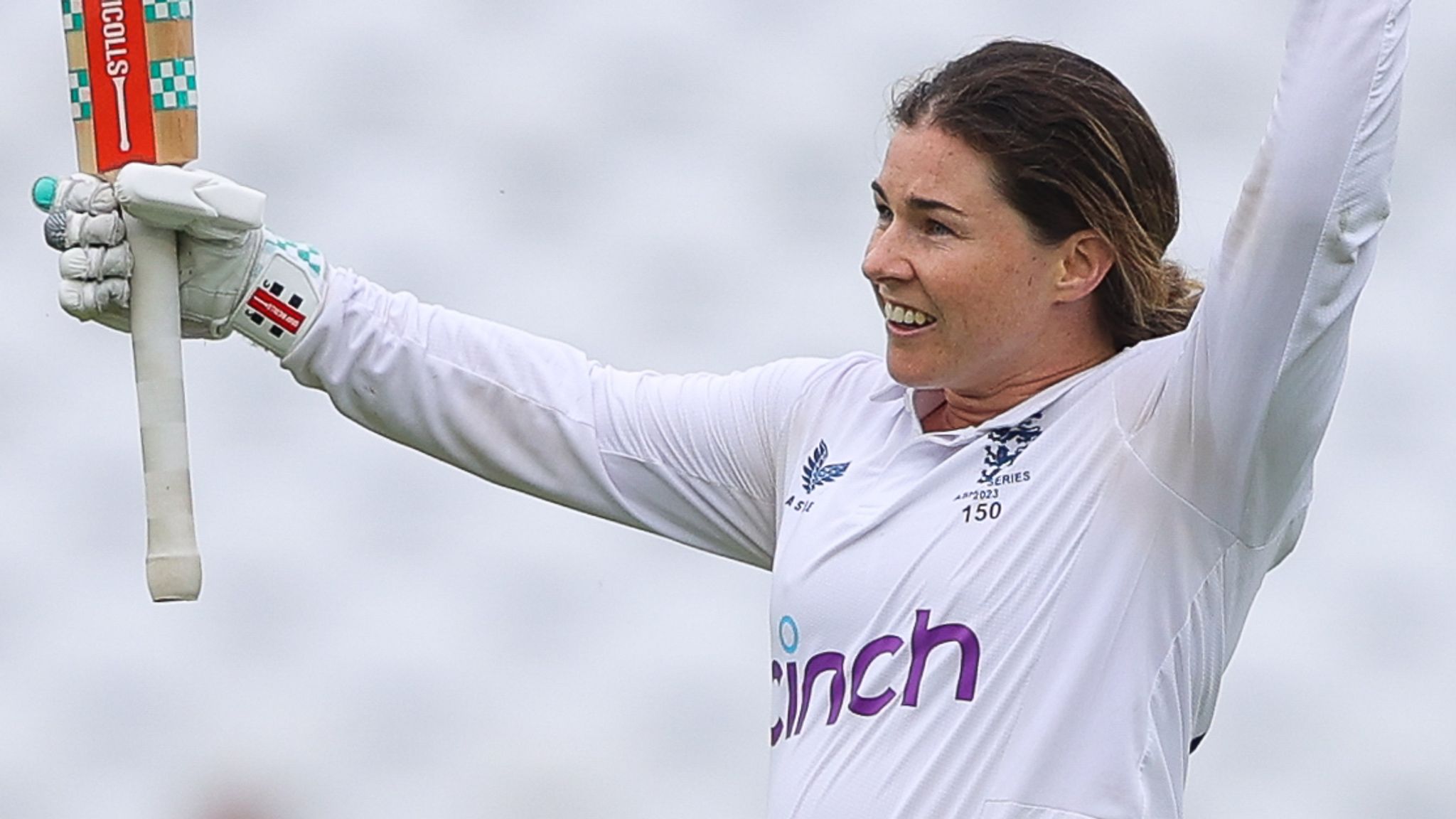 Women s Ashes Tammy Beaumont double hundred breaks England record