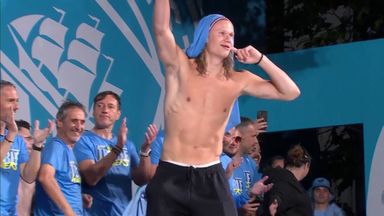 Haaland leads City celebrations! | Phillips sings Stones song