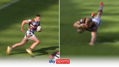 'That is the try of Magic Weekend' - Lussick scores stunner for Saints