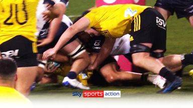 Late controversy in Super Rugby QF | Did Savea ground the ball?