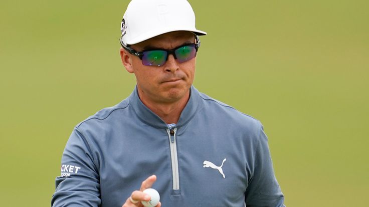 Rickie Fowler waves after his putt on the second hole during the first round of the U.S. Open golf tournament at Los Angeles Country Club on Thursday, June 15, 2023, in Los Angeles. (AP Photo/George Walker IV)  