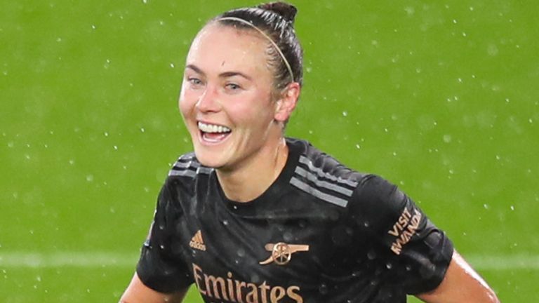 Caitlin Foord has signed a new deal with Arsenal Women