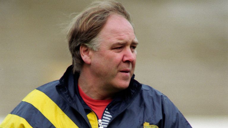 1992/1993.SCOTLAND TRAINING.Scotland assistant manager Craig Brown