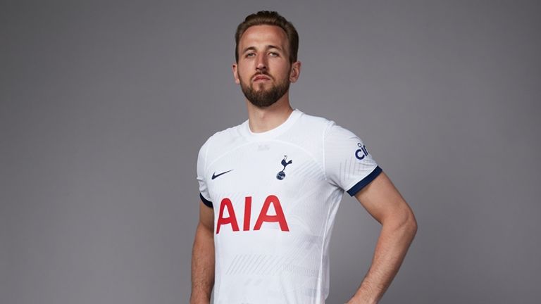 Harry Kane in the new Tottenham shirt