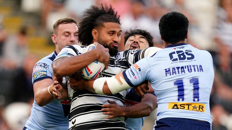 Highlights from the Super League clash between Hull FC and St Helens