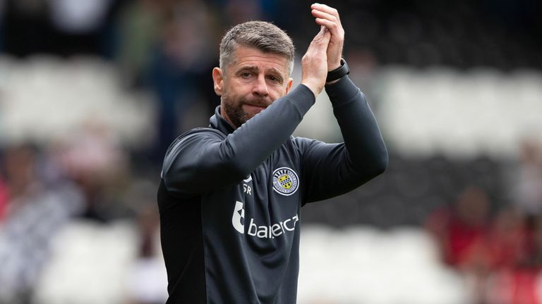 PAISLEY, SCOTLAND - MAY  27: St Mirren manager Stephen Robinson applauds the fans at full time during a cinch Premiership match between St Mirren and Rangers at the SMiSA Stadium, on May 27, 2023, in Paisley, Scotland.  (Photo by Ewan Bootman / SNS Group)