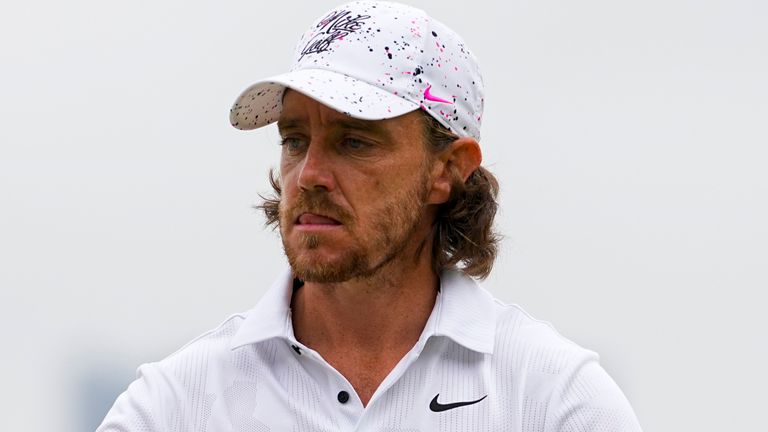 Tommy Fleetwood waves after his putt on the 12th hole during the final round of the U.S. Open golf tournament at Los Angeles Country Club on Sunday, June 18, 2023, in Los Angeles. (AP Photo/Matt York)