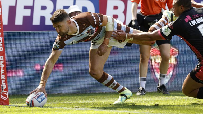 St Helens� Tommy Makinson celebrates after scoring a try during the Betfred Super League match at St. James' Park, Newcastle upon Tyne. Picture date: Sunday June 4, 2023.