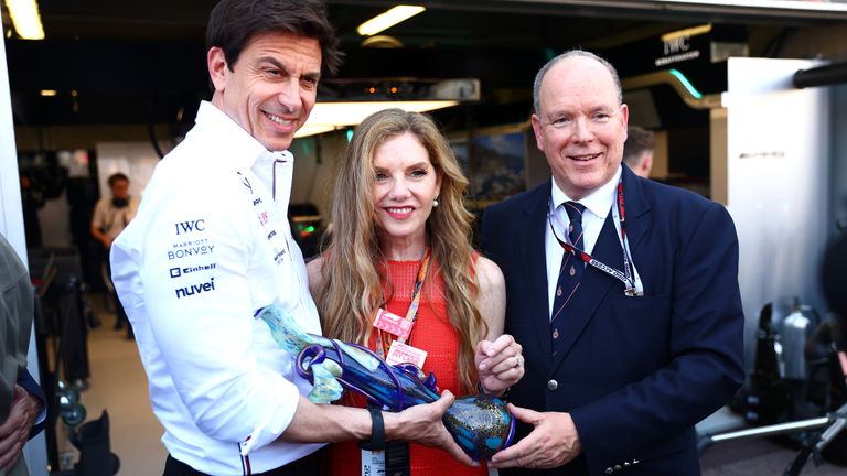 Toto Wolff accepts the inaugural Grace Influential Positive Impact Award from Prince Albert of Monaco 