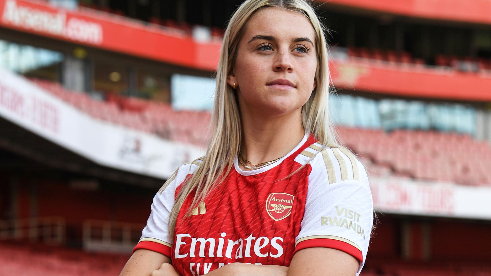 Alessia Russo: Arsenal Women sign England striker on free transfer