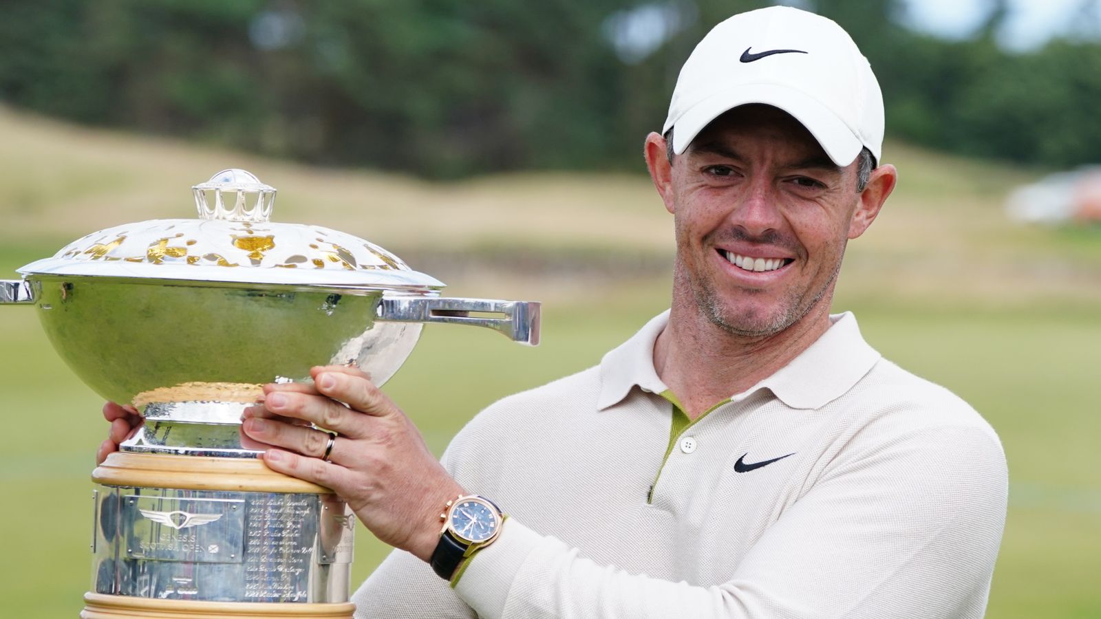 Rory McIlroy Snatches Dramatic One shot Victory Over Robert MacIntyre 