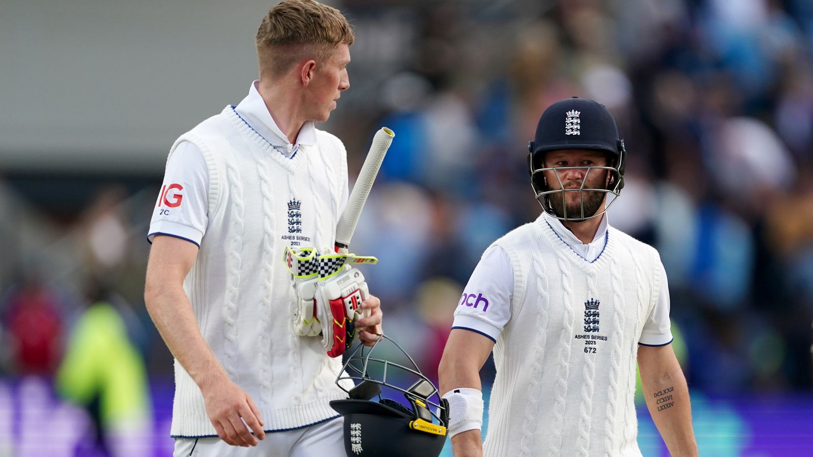 England opts for all-seam attack in 2nd Ashes test while Australia