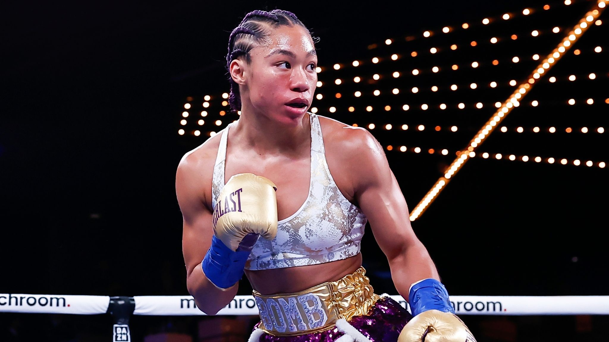 Alycia Baumgardner wins Christina Linardatou rematch to retain