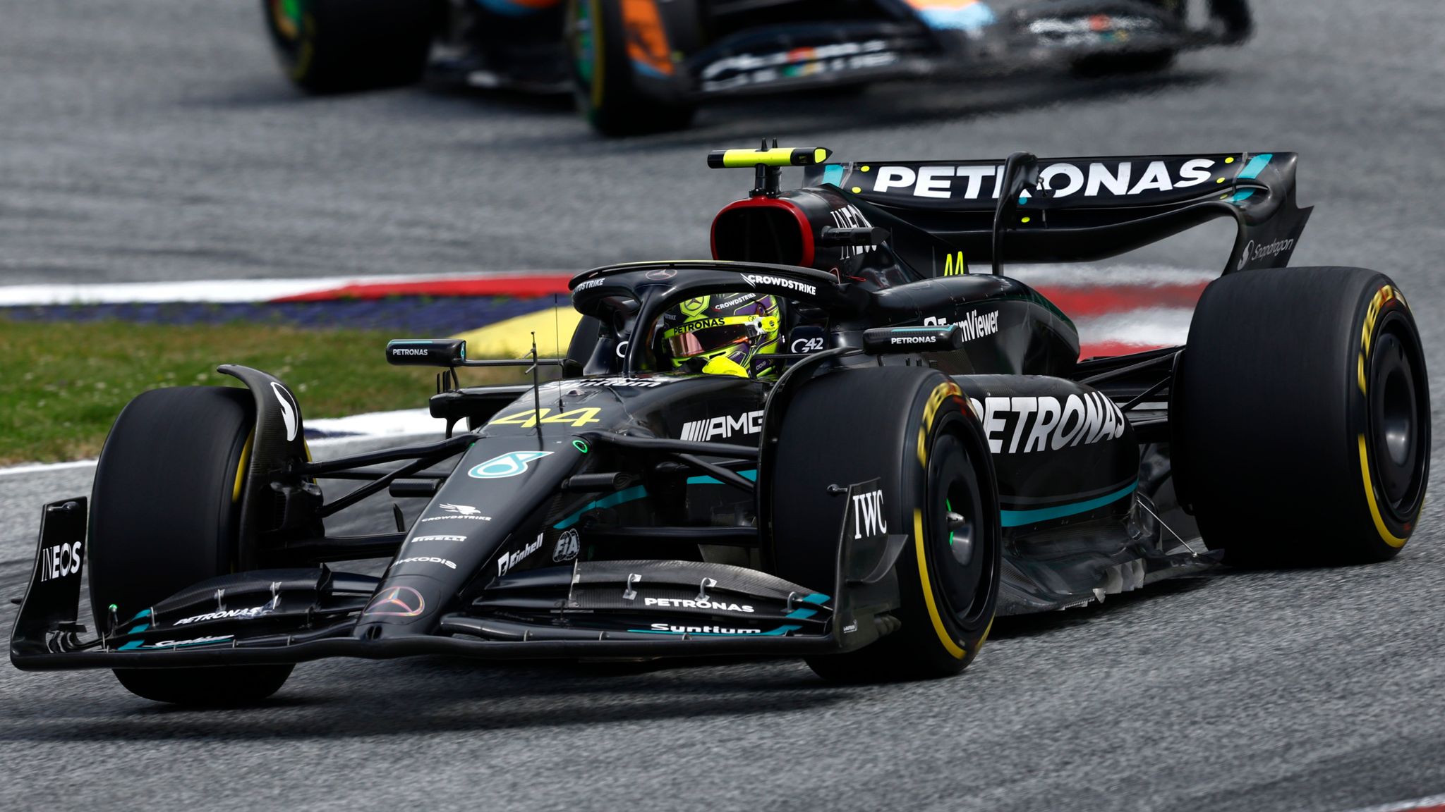 Toto Wolff says Austrian GP was bruising for Mercedes as Lewis Hamilton and George Russell lament poor performance F1 News